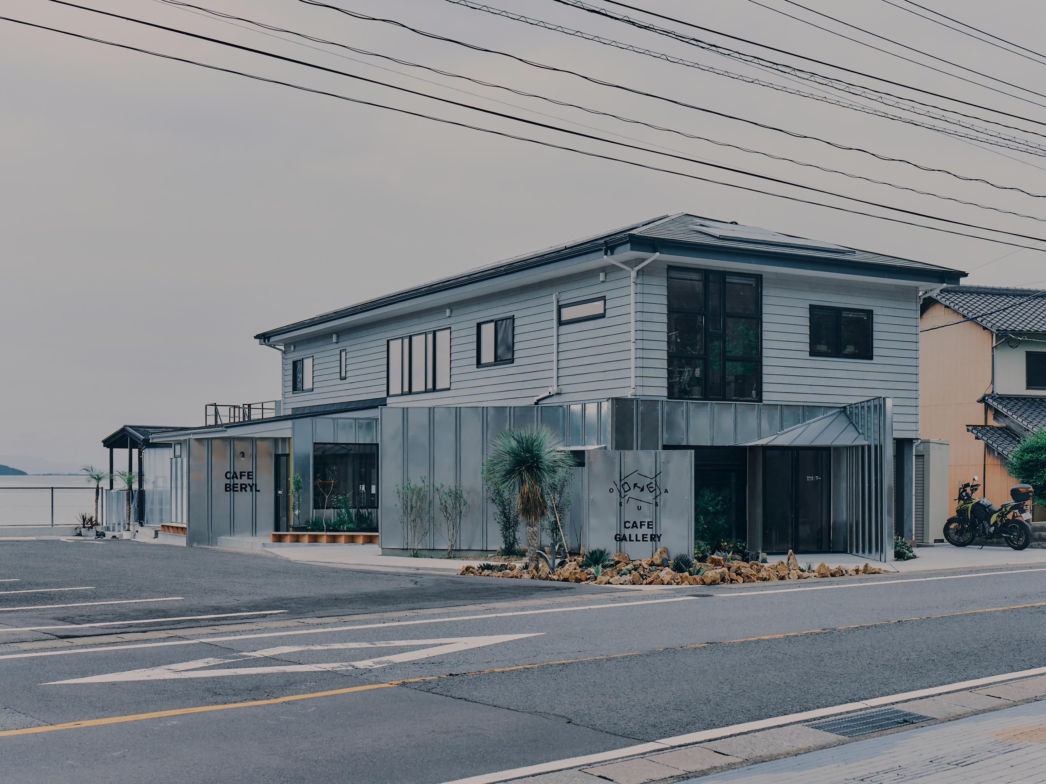 Facade / ONE Okusa by Soichiro Harada