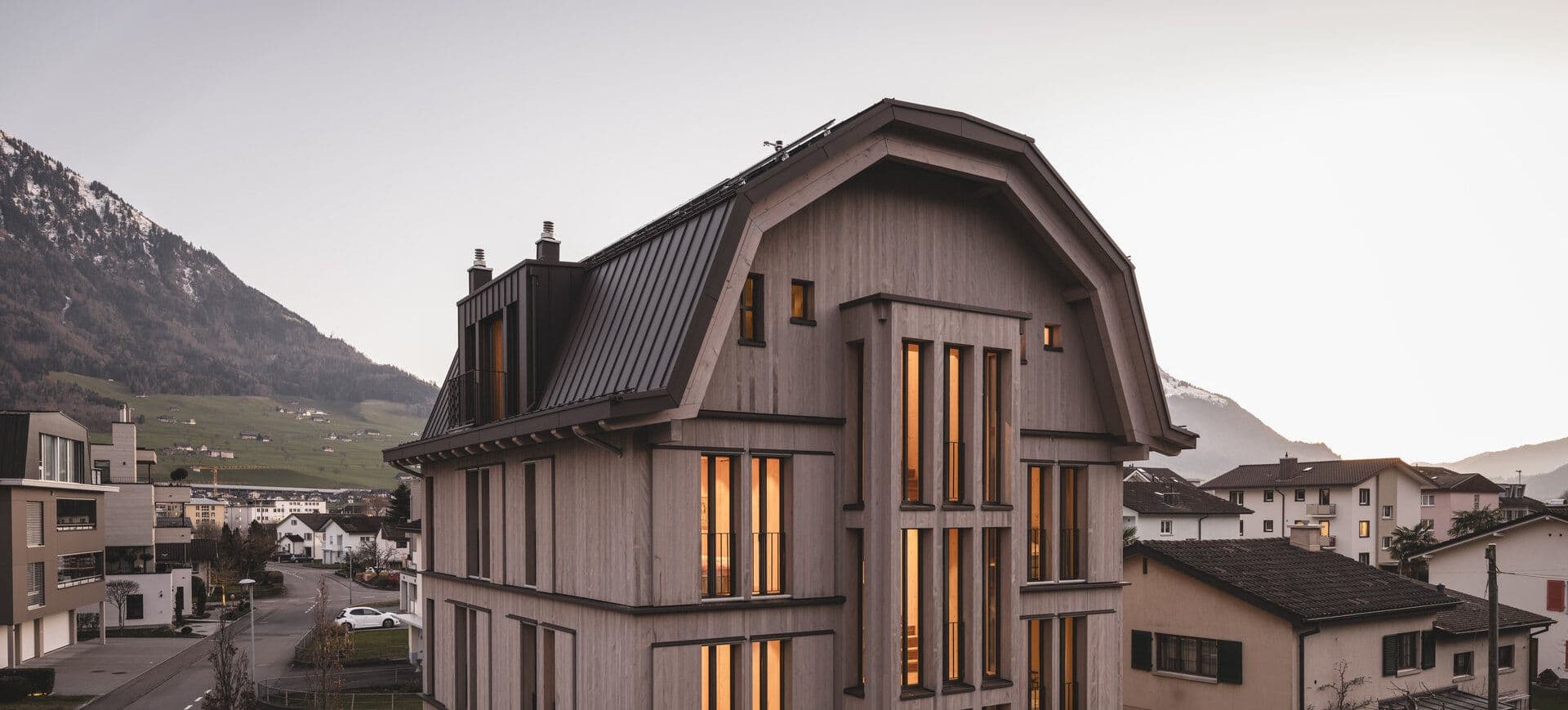Facciata / Urban Chalet Alpenrose di AMDL Circle