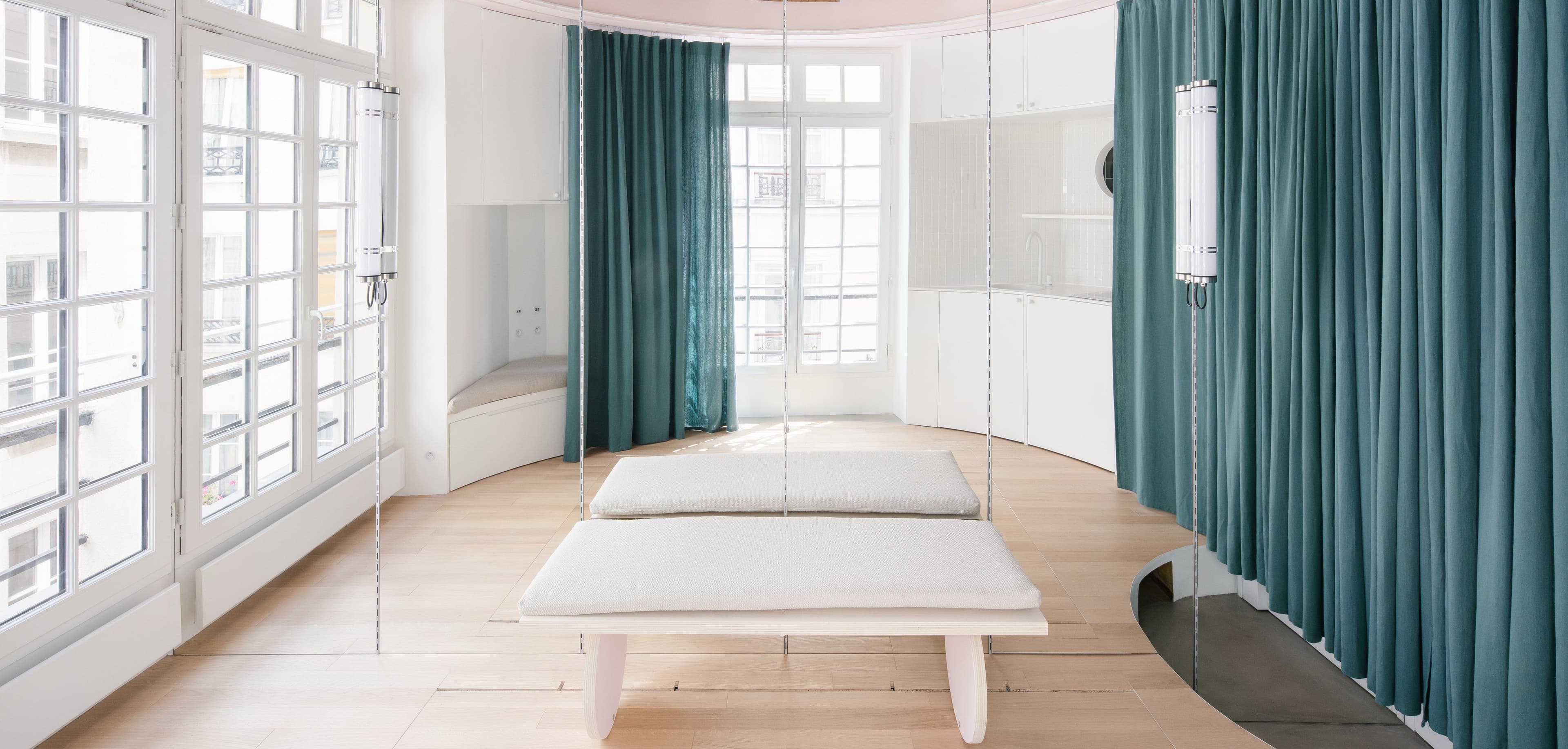 Floor / 019 Turenne by Miogui Architecture
