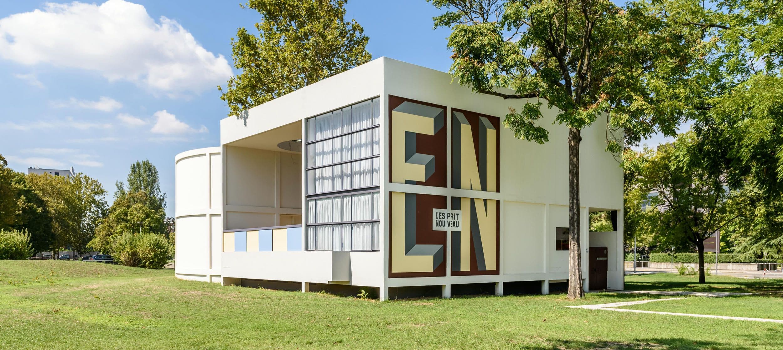 About: Visits:, discovering the Espirit Nouveau pavilion