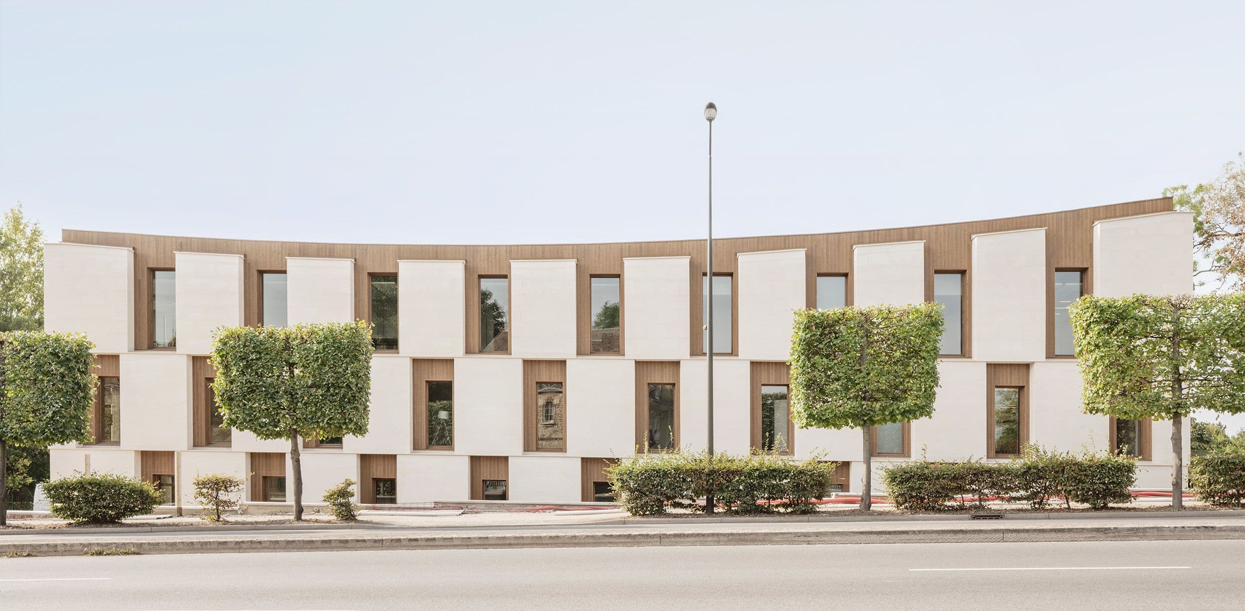 iXcampus design school: architettura come mediazione