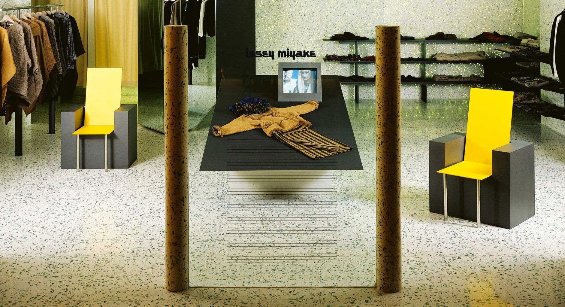 “I’d like to know why”: militanza e interior design*