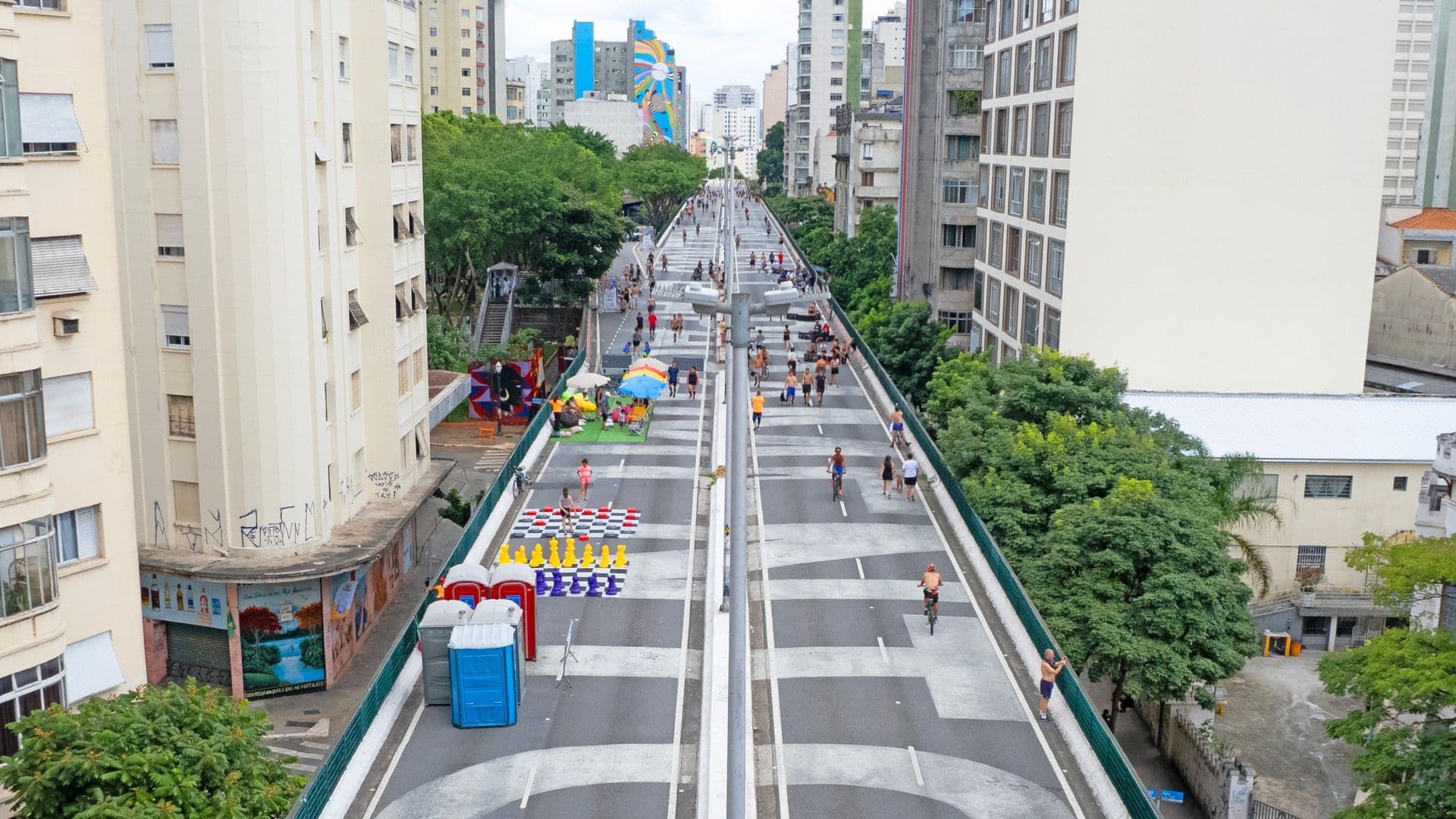 When infrastructure becomes a sports field