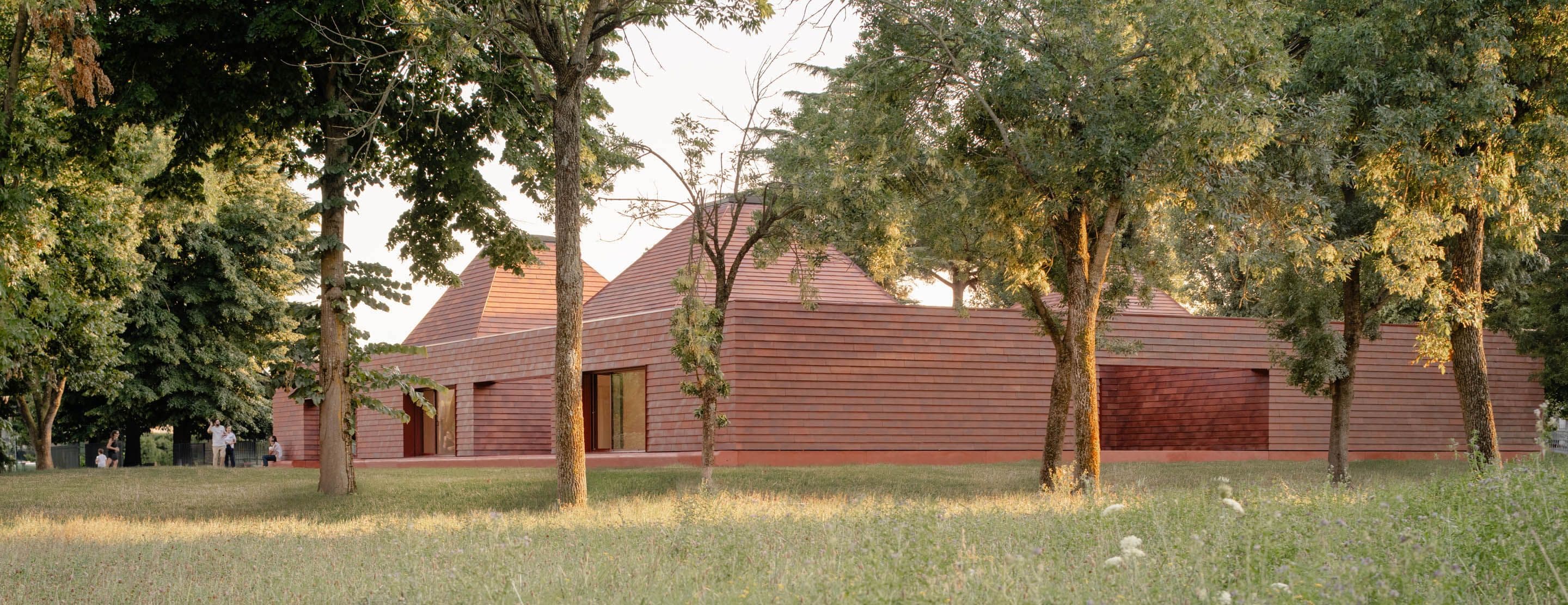 Kinder Rain: vernacular forms for a kindergarten