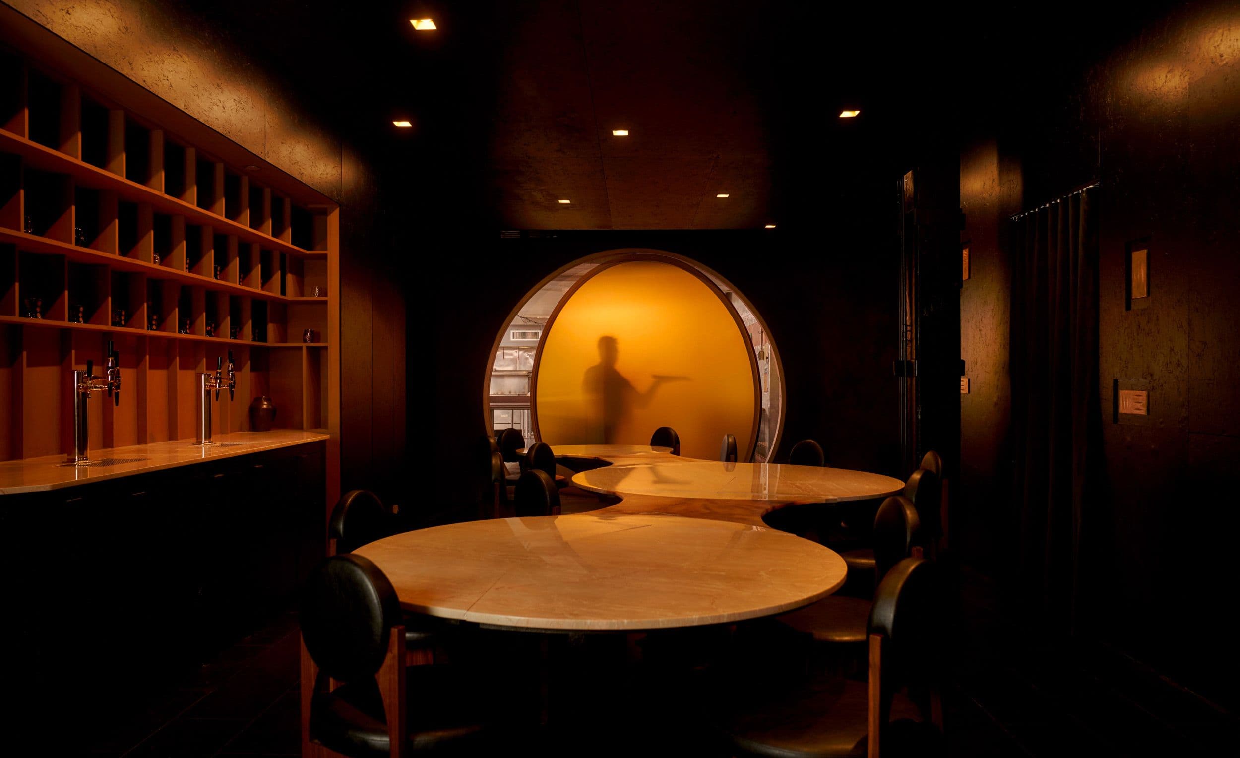 Gourmega: cena e infrastruttura sociale