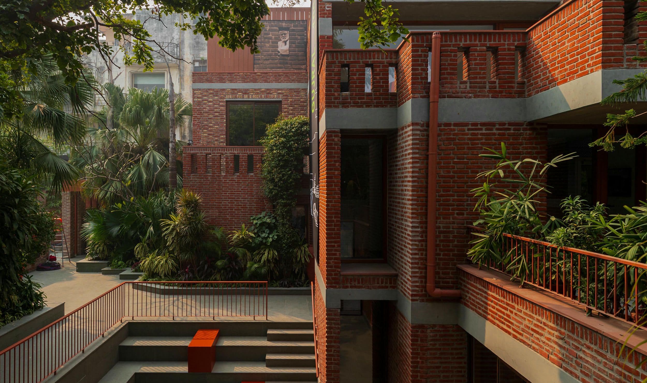 Gujral House: Architecture as a “living sculpture”