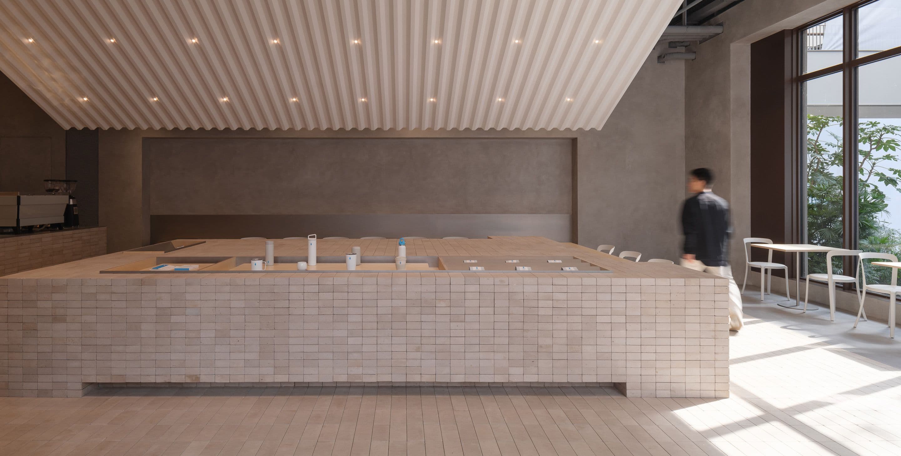 Kitchen / Blue Bottle Columbia Circle Cafe by Neri & Hu