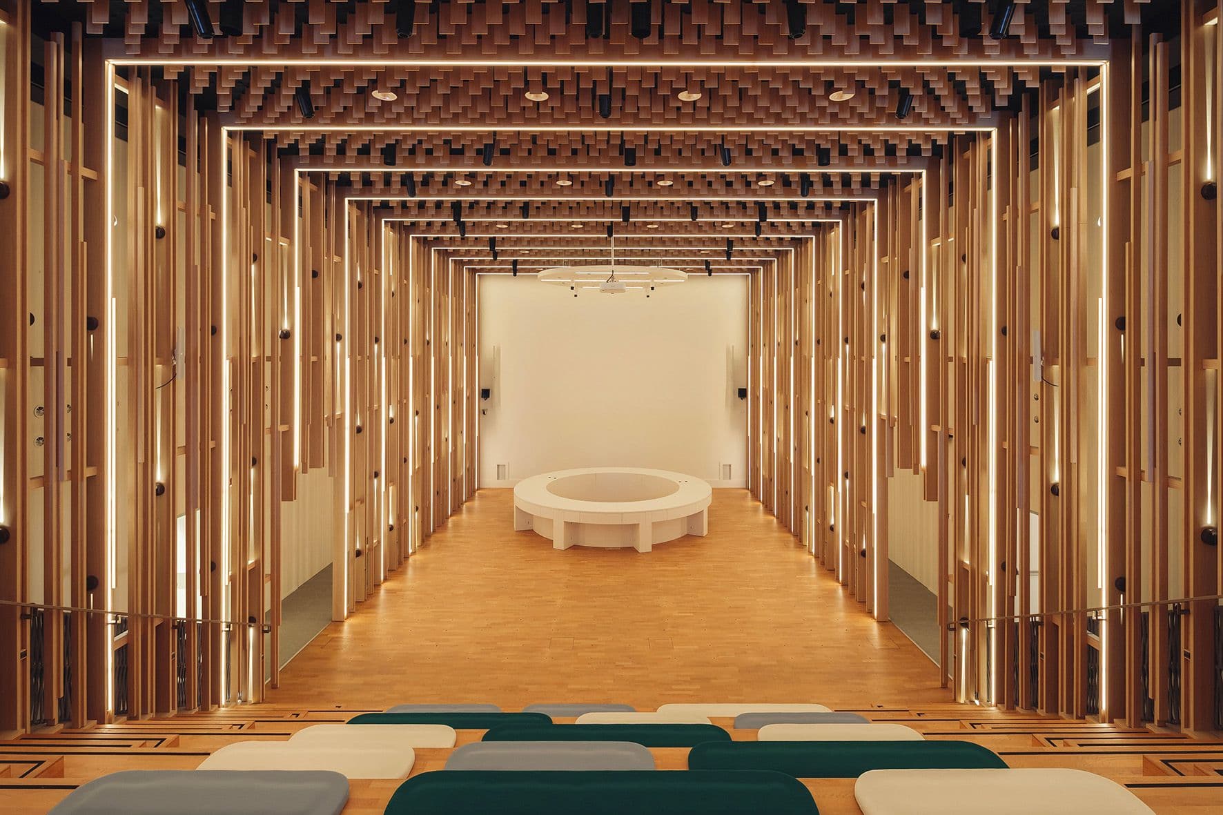 iGuzzini / Lo Showroom della Luce dedicato ai progettisti